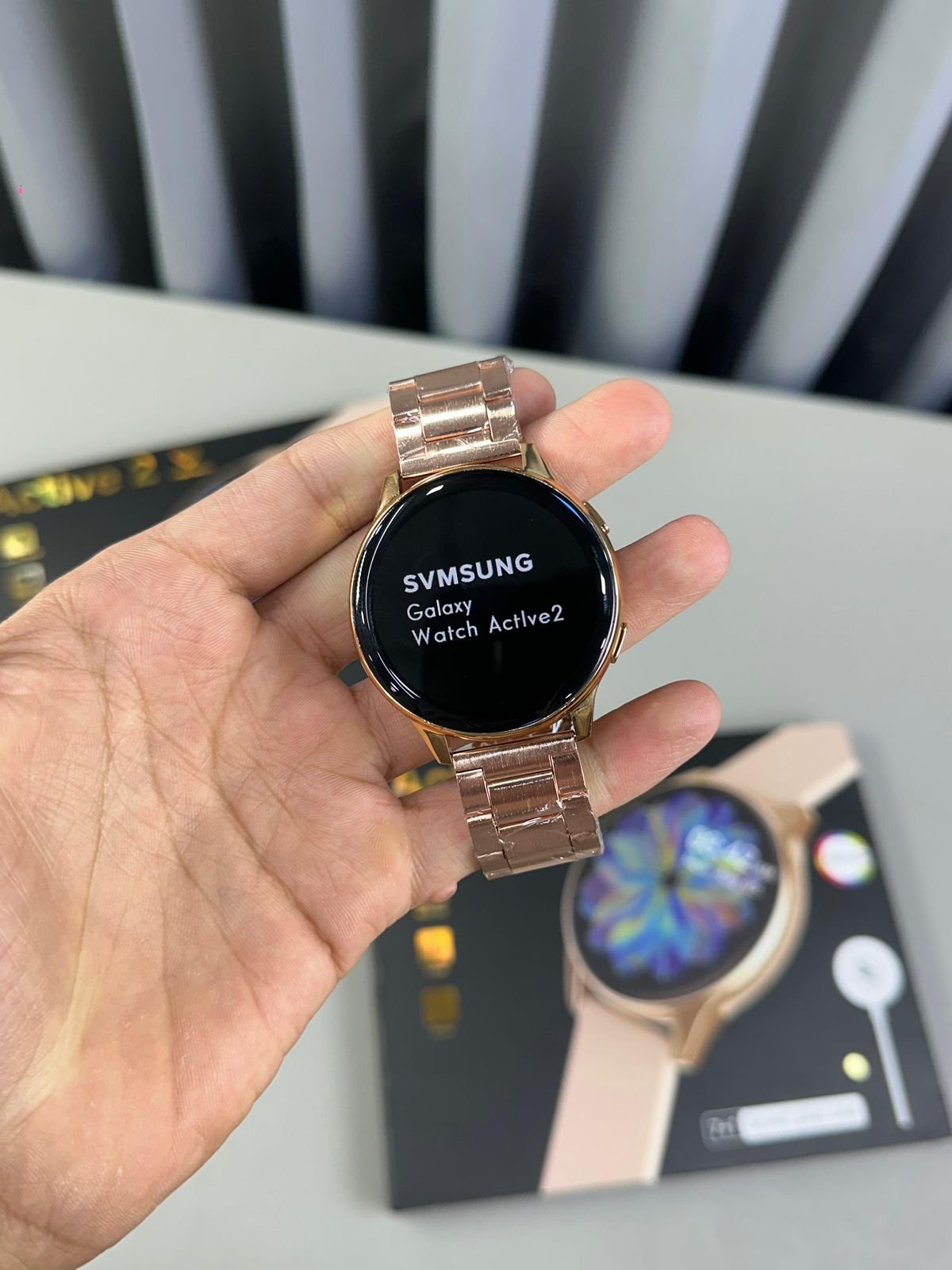 Samsung Galaxy Active 2 Smartwatch 7 Strap Combo Samsung Galaxy Active 2 Smartwatch 7 Strap Combo